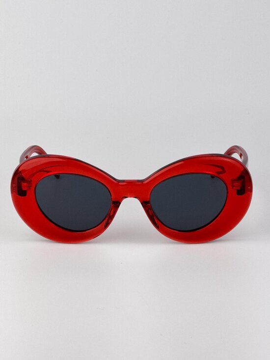 Loewe LW40112I CURVY 66V Butterfly Sunglasses – Shiny Transparent Red / Blue main image 5